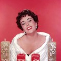 Go glam for the holidays, like Elizabeth Taylor circa 1960