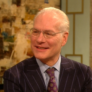Tim Gunn’s People’s Choice Awards Fashion Flashback

