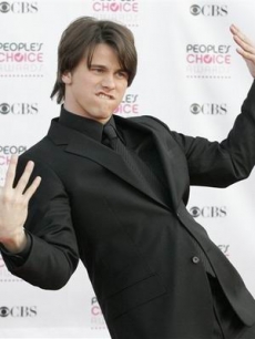 Jason Ritter rocks for the photos