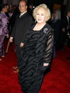 Doris Roberts 