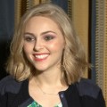 AnnaSophia Robb Discusses Her Many Romances On The Carrie Diaries
