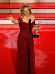 Genie Francis accepts the Emmy for ‘Outstanding Supporting Actress in a Drama Series’ for ‘General Hospital’ onstage during the 34th Annual Daytime Emmy Awards held at the Kodak Theatre on June 15, 2007
