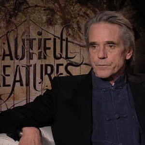 Jeremy Irons On The Benefits Of Using Practical Effects For Beautiful Creatures
