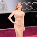 Jessica Chastain stuns in a gorgeous custom Armani gown at the 2013 Oscars
