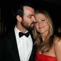 Justin Theroux and Jennifer Aniston attend the 2013 Vanity Fair Oscar Party hosted by Graydon Carter at Sunset Tower on February 24, 2013 in West Hollywood, Calif.