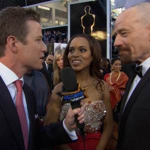 Oscars 2013: Kerry Washington & Bryan Cranston’s ‘Crazy’ Independent Spirit Award Moment