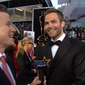 Oscars 2013: Chris Pine Talks Sneaking Contraband Into The Show In His Mom’s Purse