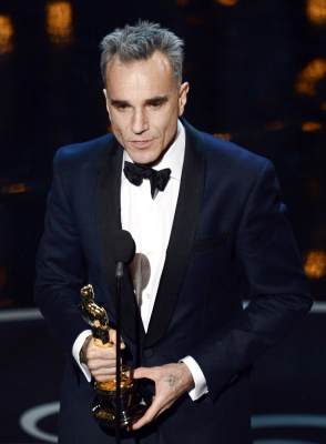 Daniel Day-Lewis accepts the Best Actor award for ‘Lincoln’ onstage during the Oscars held at the Dolby Theatre in Hollywood on February 24, 2013 