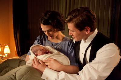 Jessica Brown-Findlay as Lady Sybil and Allen Leech as Tom Branson in PBS’ Masterpiece series ‘Downton Abbey’