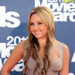 Amanda Bynes arrives at the 2011 MTV Movie Awards at Gibson Amphitheatre on June 5, 2011 in Universal City, Calif.