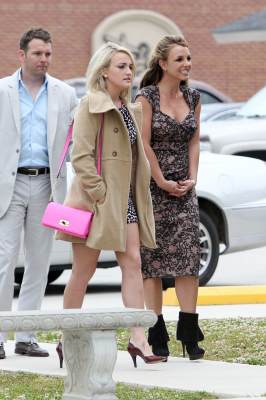 Britney Spears, along with sister Jamie Lynn Spears and fiance Jamie Watson, are spotted heading to Easter church services in Kentwood, La., on March 31, 2013