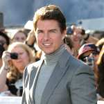 Tom Cruise attends the premiere of ‘Oblivion’ at the Dolby Theatre on April 10, 2013 in Hollywood, Calif.