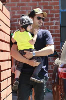 Orlando Bloom is spotted with son Flynn in Los Angeles on April 11, 2013 