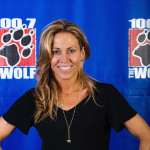 Sheryl Crow poses for a photo after performing an acoustic Doghouse hosted by 100.7 the Wolf on April 8, 2013 in Seattle, Washington. 
