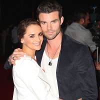 Rachael Leigh Cook & Vampire Diaries' Daniel Gillies Expecting First Child
