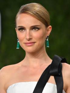 Natalie Portman arrives at the 2013 Vanity Fair Oscar Party hosted by Graydon Carter at Sunset Tower on February 24, 2013 in West Hollywood, Calif.