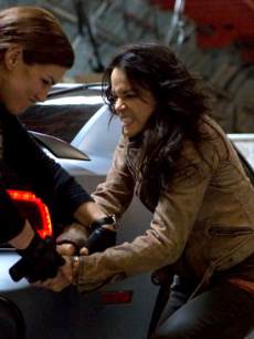 Gina Carano and Michelle Rodriguez in ‘Fast & Furious 6’