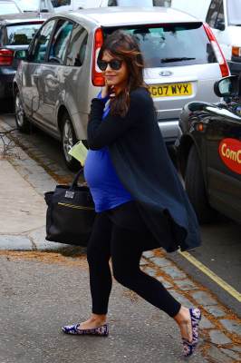 Baby on board! Pregnant Jenna Dewan-Tatum spotted in London on May 10, 2013
