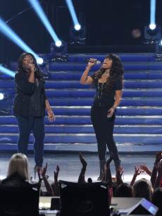 Candice Glover sings with Jennifer Hudson on the ‘American Idol’ Season 12 Grand Finale at the Nokia Theatre L.A. Live, May 16, 2013