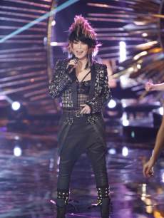 Cher performs on ‘The Voice’ Season 4 finale, June 18, 2013
