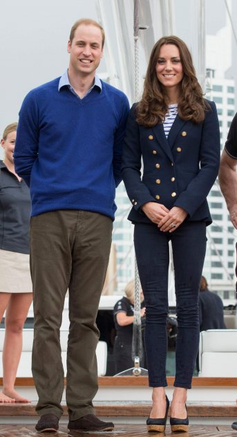 Prince William, Duke of Cambridge and Catherine, Duchess of Cambridge pose ahead of going sailing during their visit to Auckland Harbour on April 11, 2014 in Auckland, New Zealand (Wireimage)