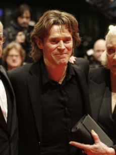Pauk Schrader, Willem Dafoe & Lauren Bacall at the Berlin Film Festival