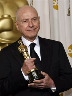 Best Supporting Actor winner Alan Arkin
