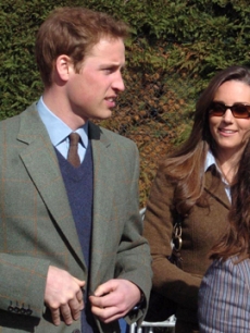 Prince William & Kate Middleton at the horse races in England