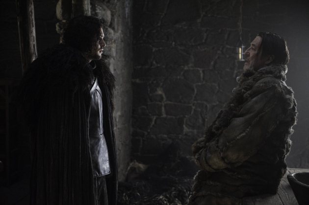 Kit Harington as Jon Snow and Ciaran Hinds as Mance Rayder in 'Game of Thrones' (Helen Sloan/HBO)