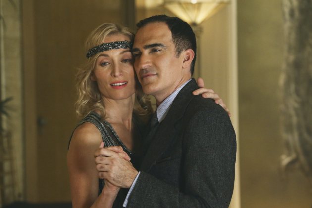 Victoria Smurfit and Patrick Fishcler in 'Once Upon a Time' (ABC)