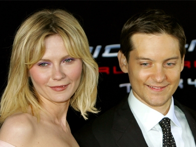 Posing with Kirsten on the red carpet