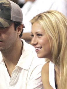 Enrique Iglesias and Anna Kournikova