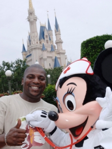 Mekhi Phifer and Minnie Mouse together at Disney World