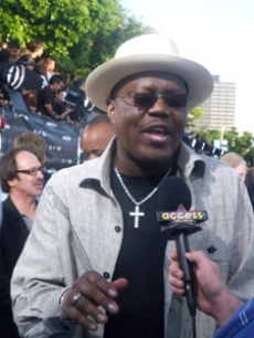Bernie Mac hits the premiere
