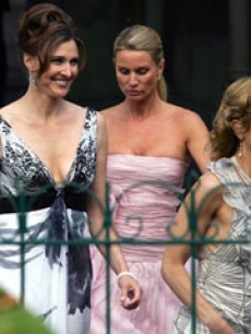 The 'Housewives' gathered for Eva's & Tony's wedding day!