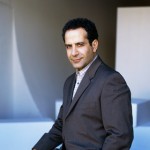 tony-shalhoub-monk