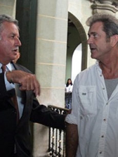 Mel Gibson meets with Guatemala's President, Oscar Berger