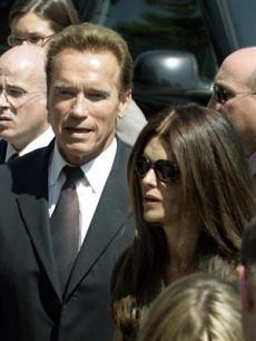 Gov. Arnold Schwarzenegger & wife Maria Shriver