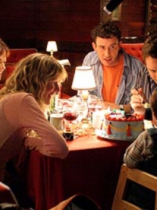Steve Coogan, Laura Dern in Happy Endings, Lions gate
