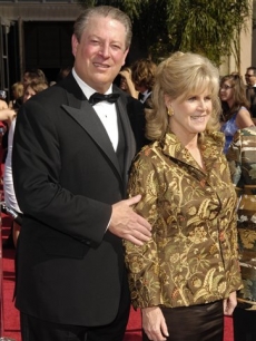 Al and Tipper Gore hit the scene