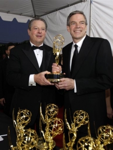 Al Gore & Joel Hyatt show off the hardware