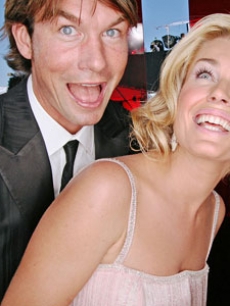 Jerry O&rsquo;Connell Rebecca Romijn EMMY RED CARPET