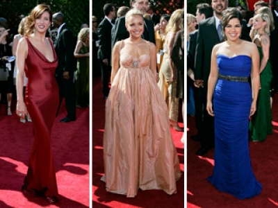 Watch the stars light up the 2007 Emmys red carpet...