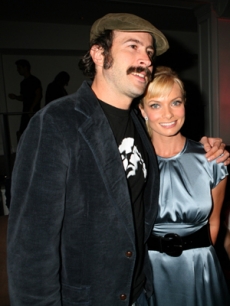 Pressly, Jaime - Jason Lee LA FASHION WEEK 10 15 &rsquo;07 AP 1