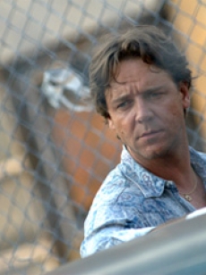 The watchful eye of Russell Crowe