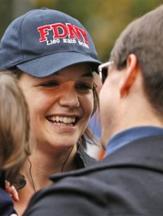 Katie Holmes embraces her family!