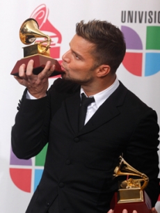 Ricky Martin with his two Latin Grammy awards in Las Vegas