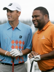 Anthony Anderson and a pro watch catch all the action in Hawaii