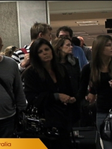 Heath Ledger's family arrives in Los Angeles