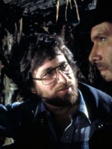 Steven Spielberg chats with Harrison Ford on the set of 'Raider of the Lost Ark'